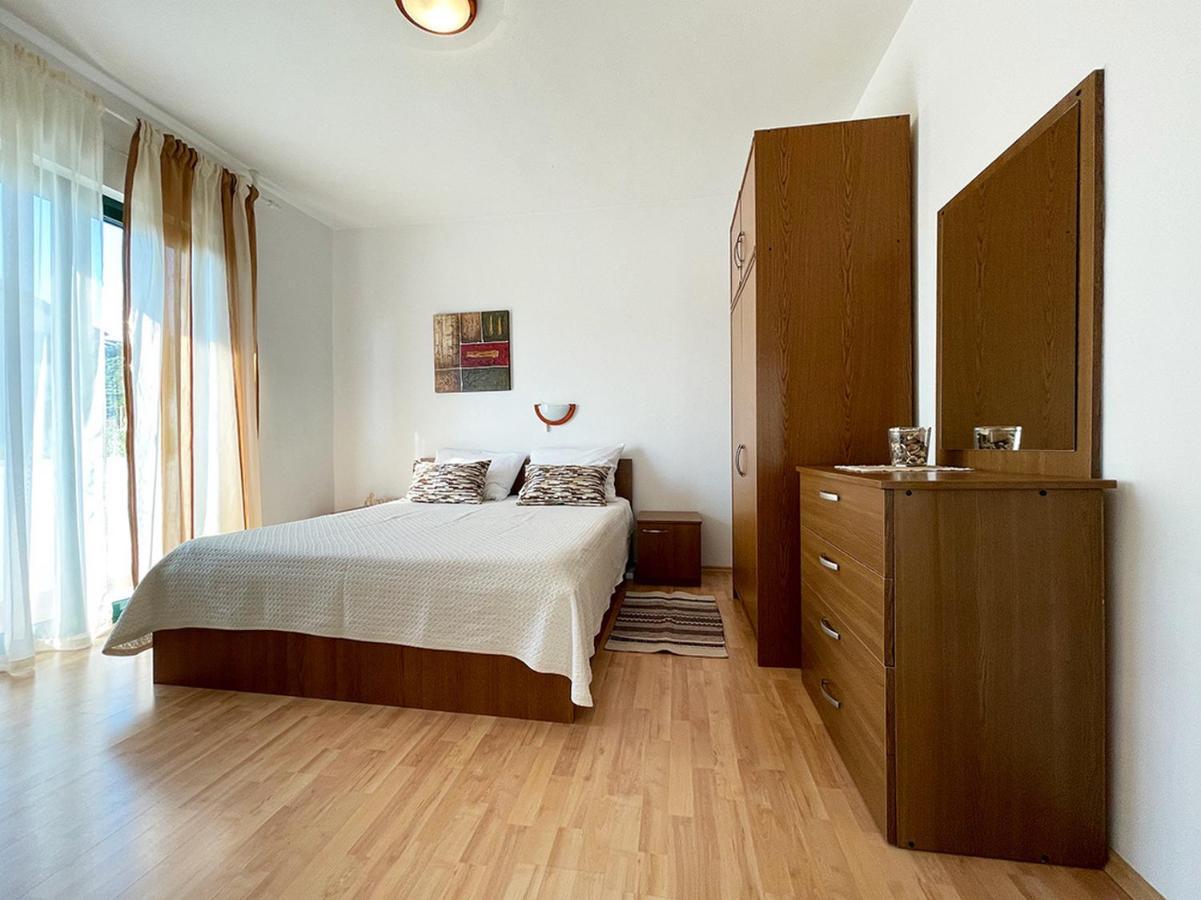 Apartments Near The Sea Barbat Barbat na Rabu Номер фото
